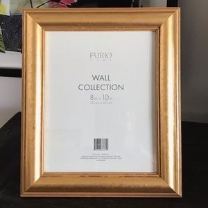 Furio Gold Picture Frame - NWOT